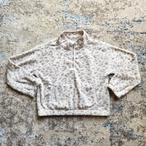 Altar'd State Sweaters - Altar'd State Women's Size Medium Leopard Sherpa Jacket Winter‎ Fall
